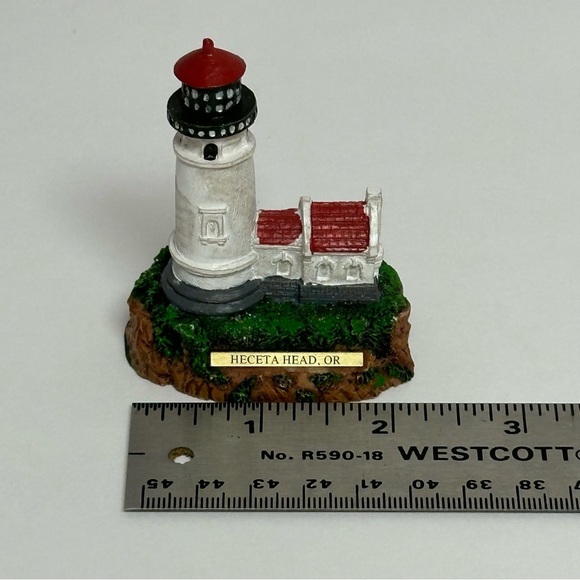 Heceta Head Oregon Lighthouse Figurine Collectible 3 in Tall - Picture 6 of 8